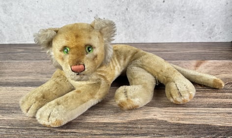 Steiff Mohair Young Lion
