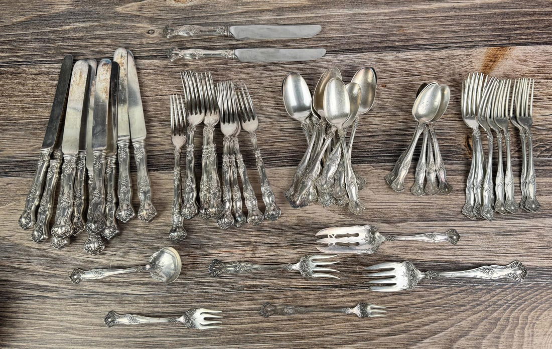 Group Of Rogers Brothers Silver Plate Flatware (1 of 7)