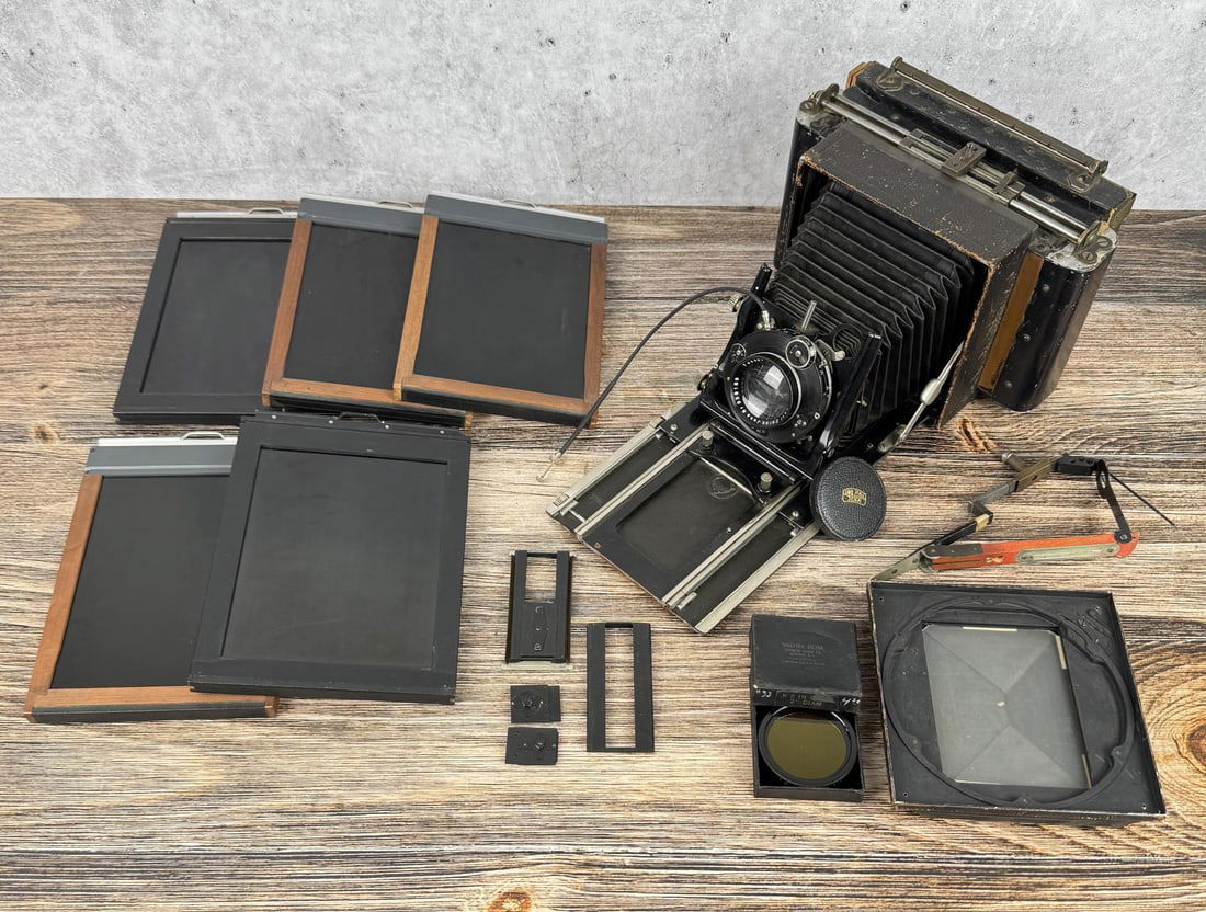 Carl Zeiss Compur Folding Box Camera (1 of 12)