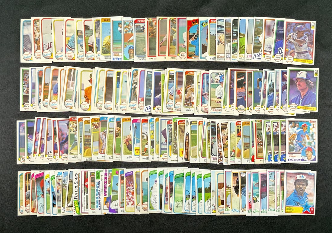 Collection of Vintage Baseball Cards: 167 total cards.