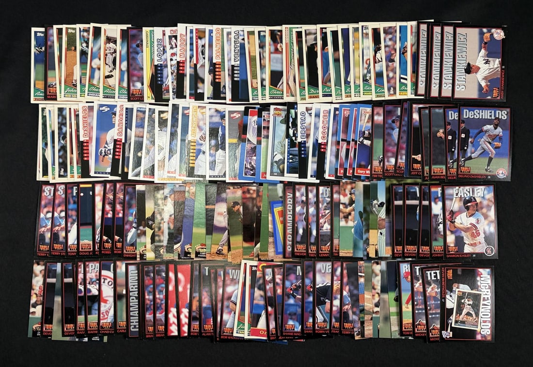 Collection of Assorted Baseball Cards: 165 total cards