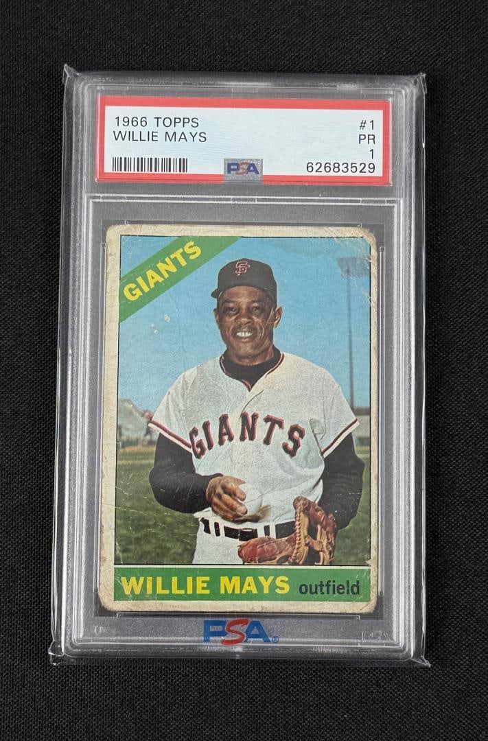 1966 Topps Willie Mays #1 Baseball Card PSA 1: Graded PSA 1 Poor