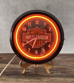 Harley Davidson Motorcycles Neon Clock