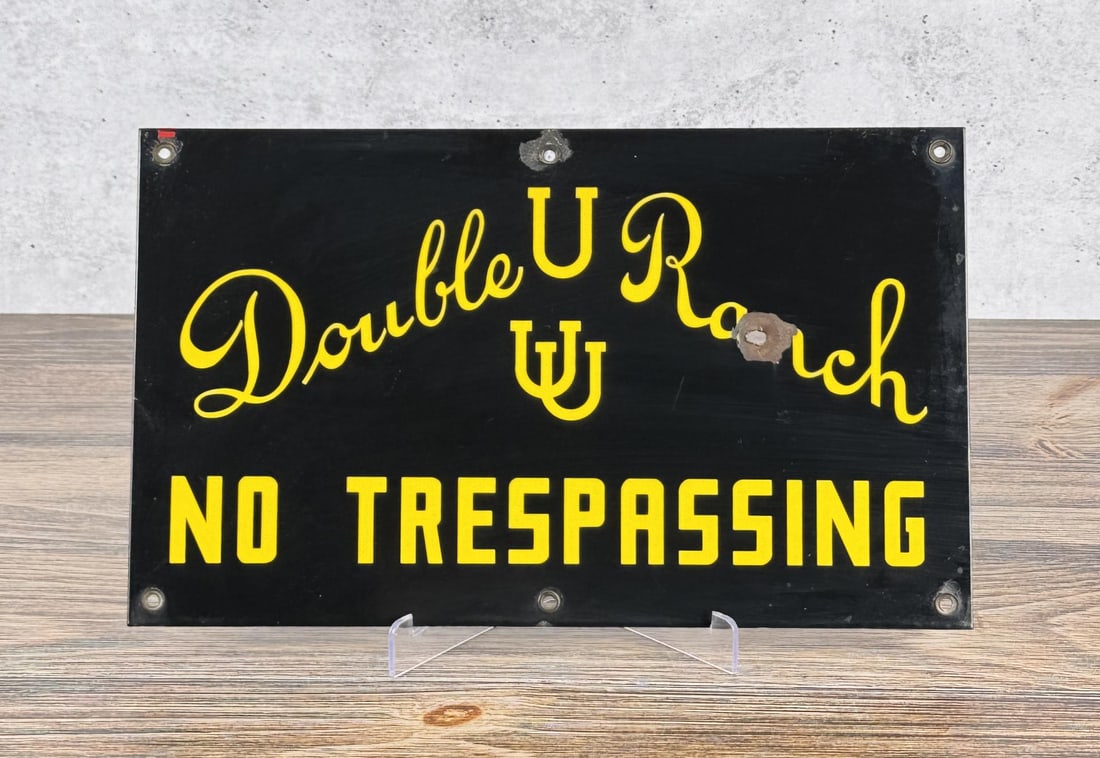 Arizona Double U Ranch Porcelain Sign (1 of 3)