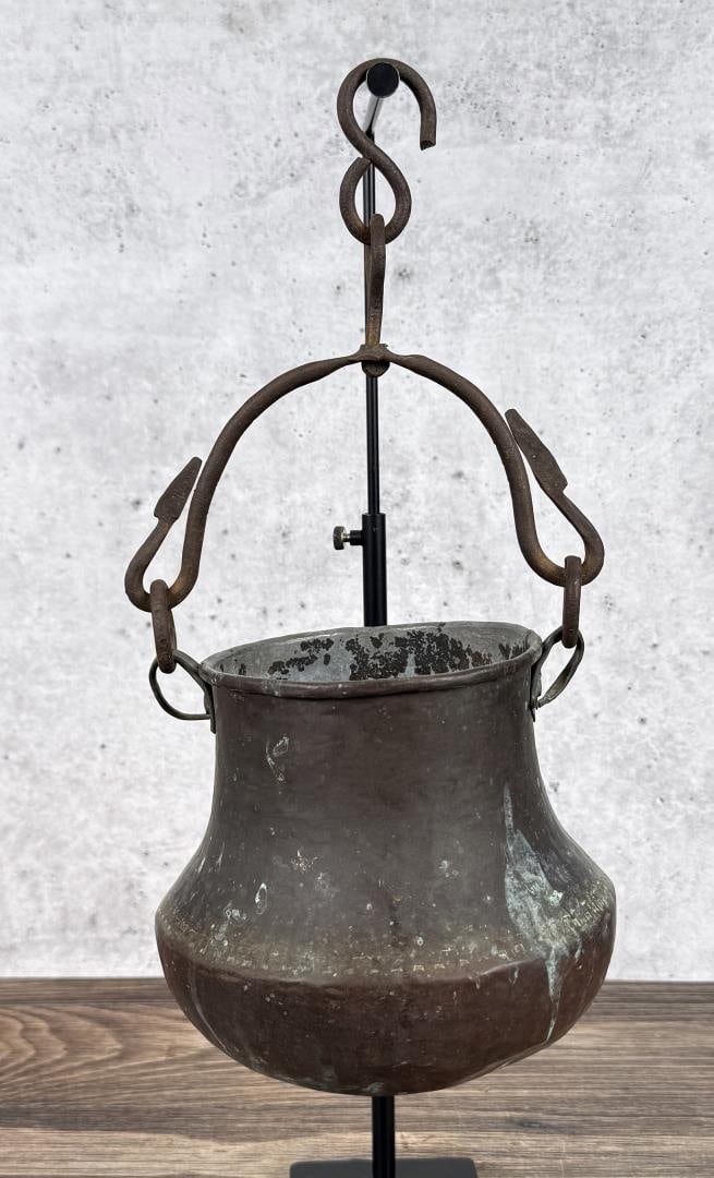 Primitive Copper Cauldron Cook Pot (1 of 6)