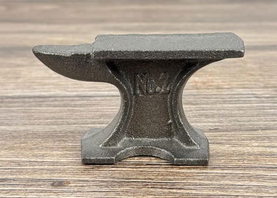 No 2 Cast Iron Mini Jeweler's Anvil