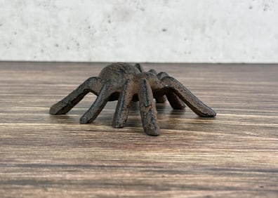 Cast Iron Tarantula Paperweight
