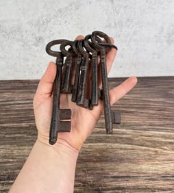 Cast Iron Keys