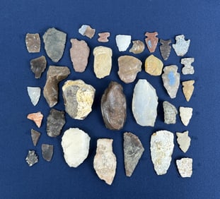 Ancient Native American Indian Arrowheads Tools