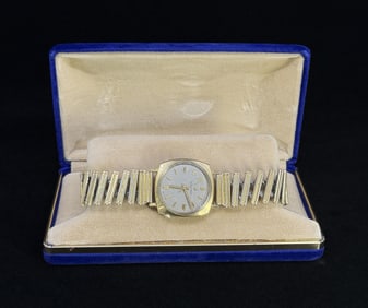 Accutron 10K Gold Filled Tuning Fork 2180 Watch