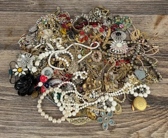 5 Pounds of Costume Jewelry