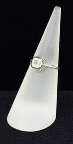 18K White Gold Ring