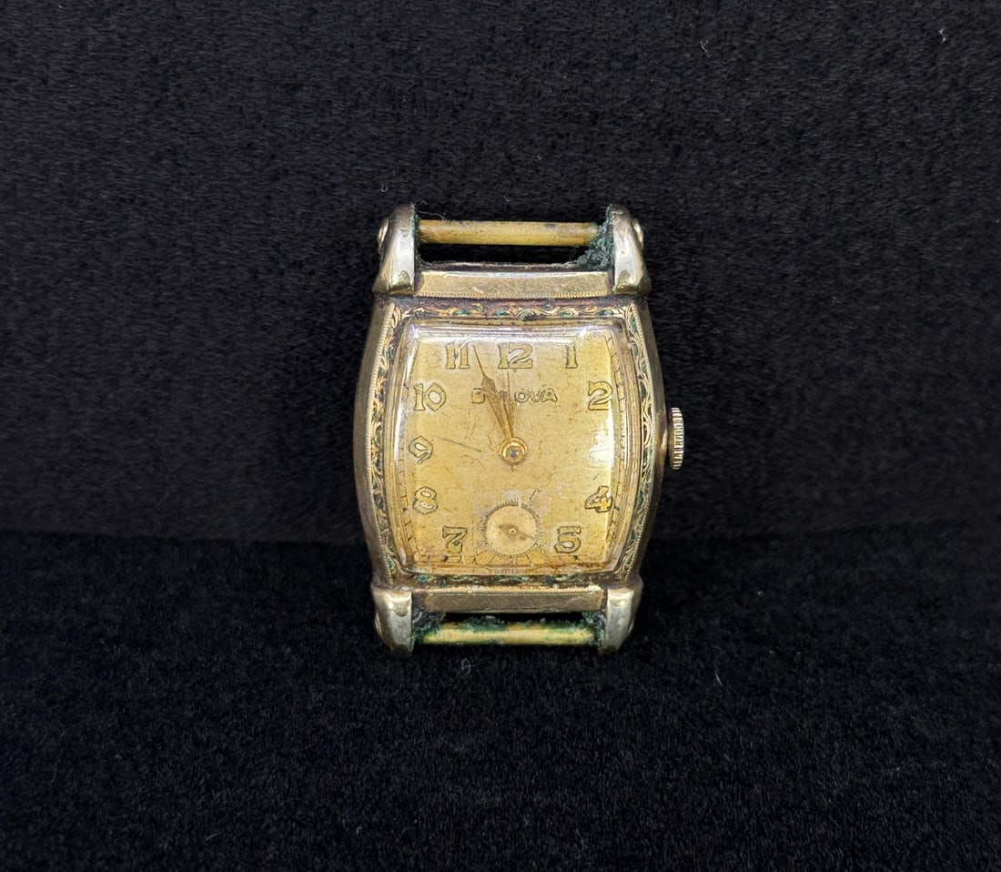 Art Deco Bulova 10BT 10K Gold Filled Watch: Not in working condition.