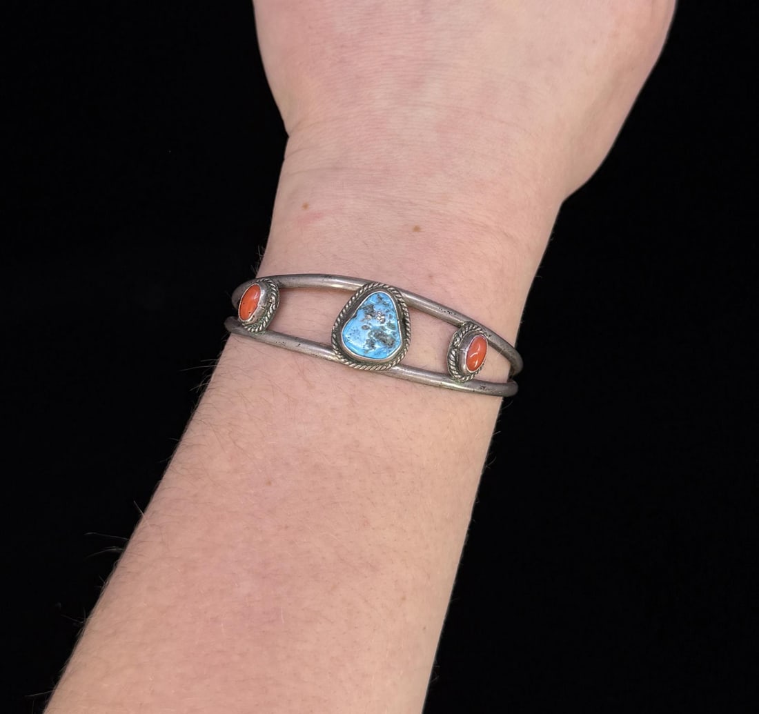 Navajo Sterling Silver Turquoise Bracelet: 13.46 grams. 2 1/2" outside diameter.