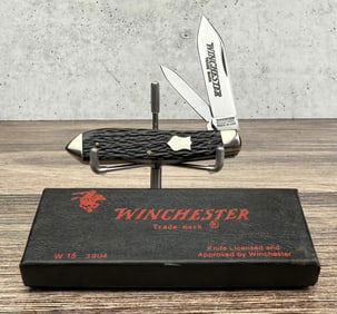 Winchester Model 2857 1987 Teardrop Pocket Knife