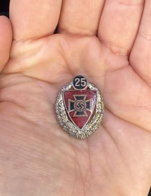 WW2 German RKB 25 Year Veterans League Badge