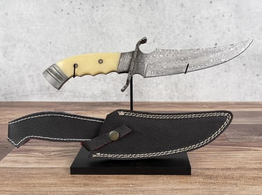 Damascus Blade Bowie Knife