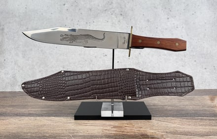 Fury Alligator Bowie Knife 33000