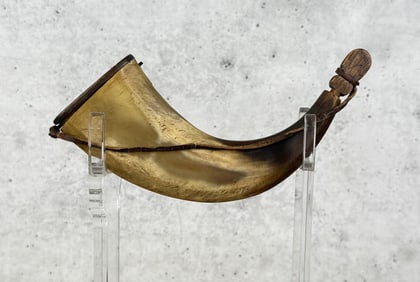 Antique Frontier Powder Horn