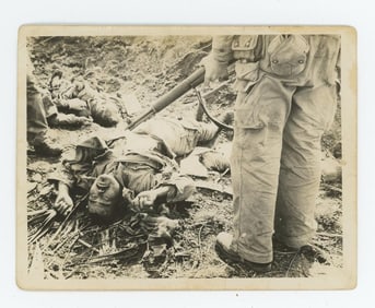 WW2 USMC Marines Dead Japanese Soldiers Photo