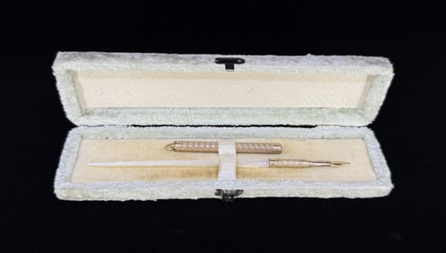 Mother of Pearl Fountain Pen