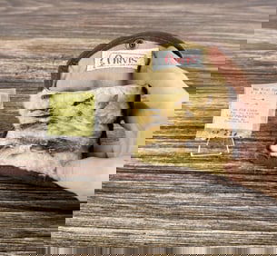 Orvis Fly Fishing Wallet and Flies