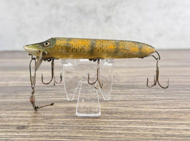 Heddon Vamp Wood Glass Eye Fishing Lure