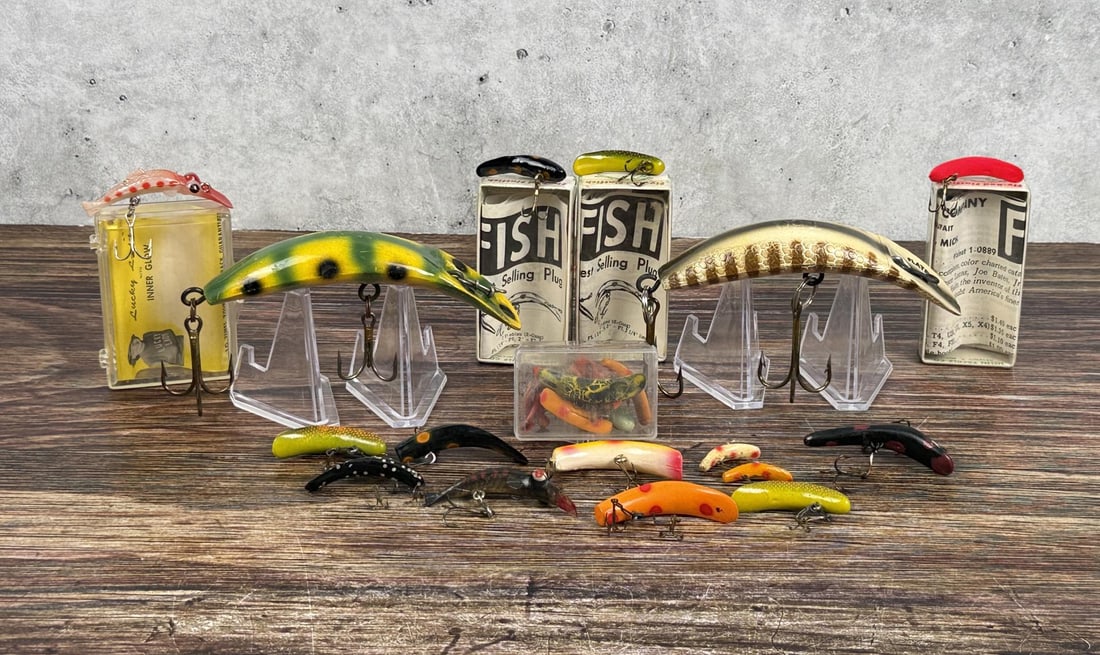 Collection of Flatfish Fishing Lures: Nice grouping.