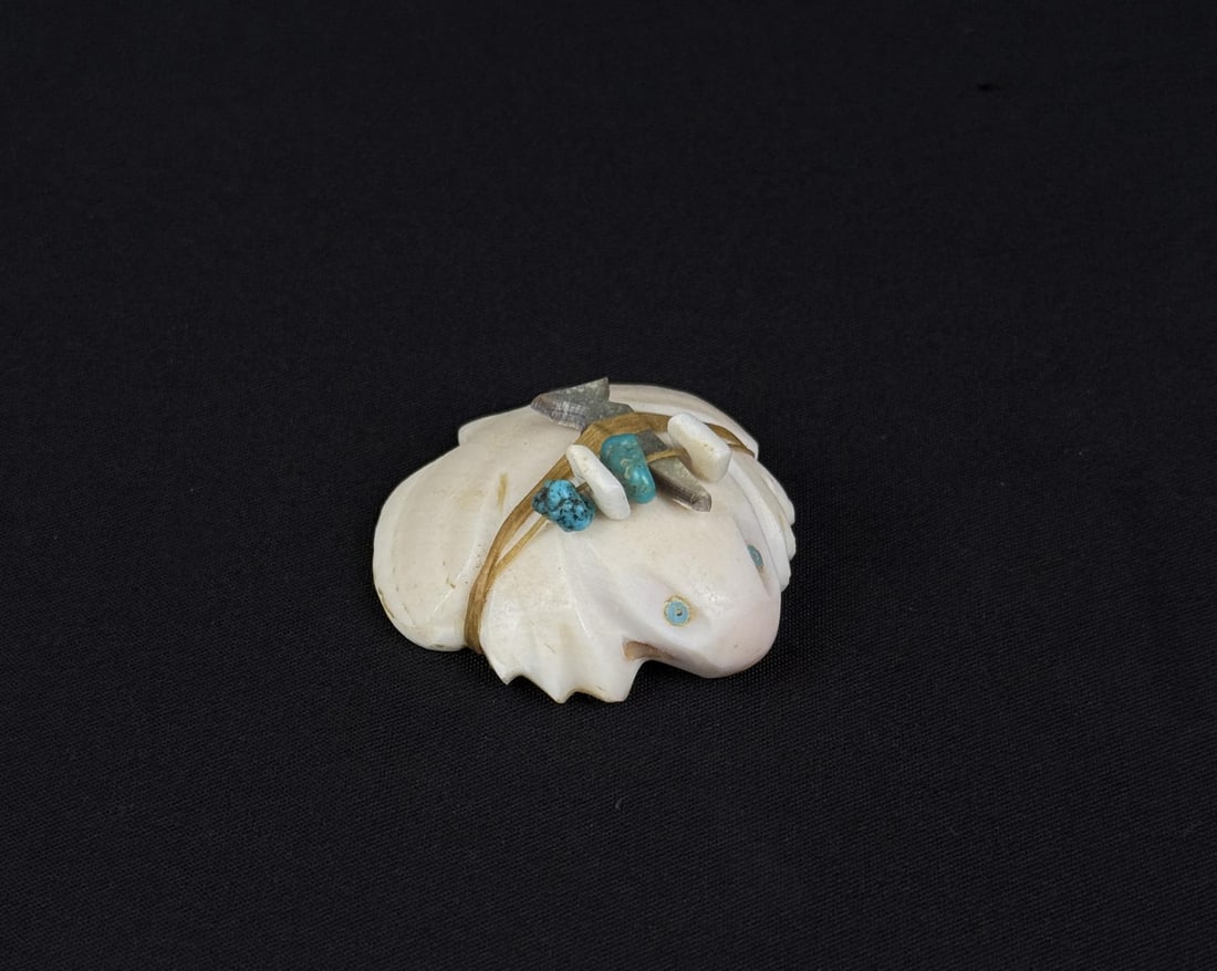 Zuni Carved Shell Frog Fetish (1 of 4)