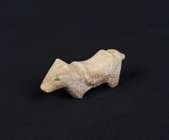 Lorandine Sheche Zuni Carved Horse Fetish