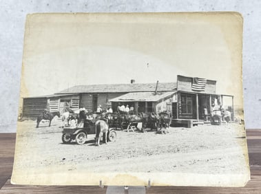 Ringling Montana Saloon Photo