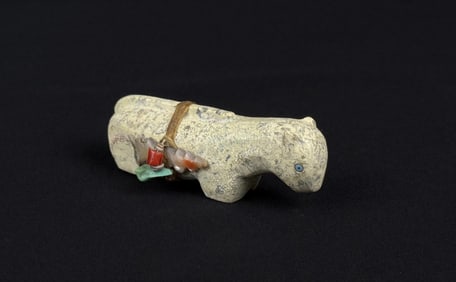 Zuni Carved Mountain Lion Fetish