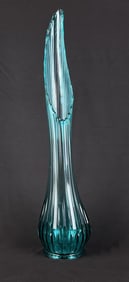 L.E. Smith Peacock Blue Ribbed Ribbed Swung Vase