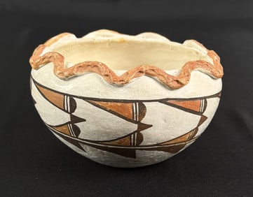 Acoma Pueblo Pot