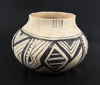 Ancient Anasazi Snowflake Jar
