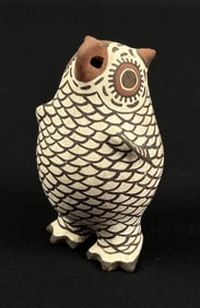 Zuni Pueblo Pottery Owl