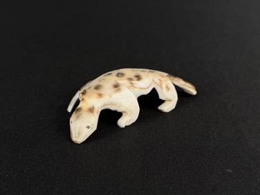 Zuni Carved Shell Lizard Fetish