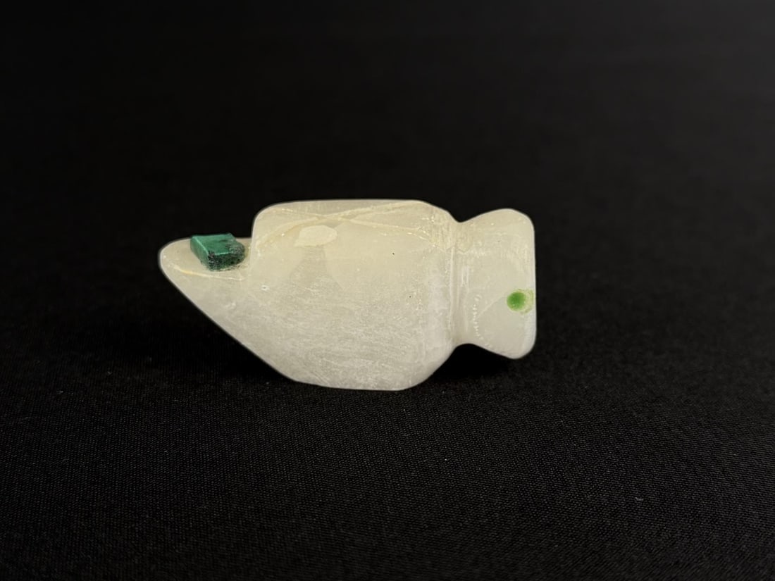 Signed Zuni Carved Bird Fetish (1 of 5)