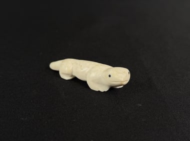 Zuni Carved Lizard Salamander Fetish