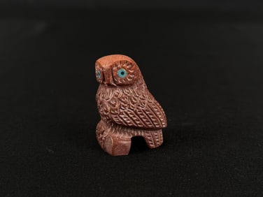 Zuni Carved Pipestone Owl Fetish