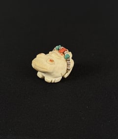 Zuni Carved Frog Fetish