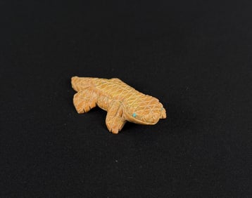 Zuni Carved Lizard Fetish