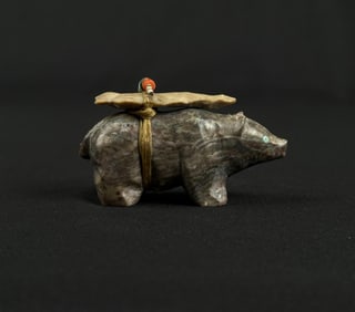 Zuni Carved Serpentine Bear Fetish