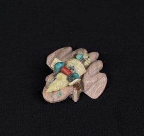 Herbert Davis Zuni Carved Frog Fetish