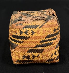 Cherokee Native American Lidded Basket