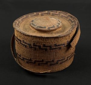 Northwest Coast Indian Tlingit Rattle Top Basket