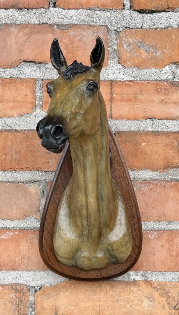 Earle Erik Heikka Horse Head Bronze Montana (1 of 5)