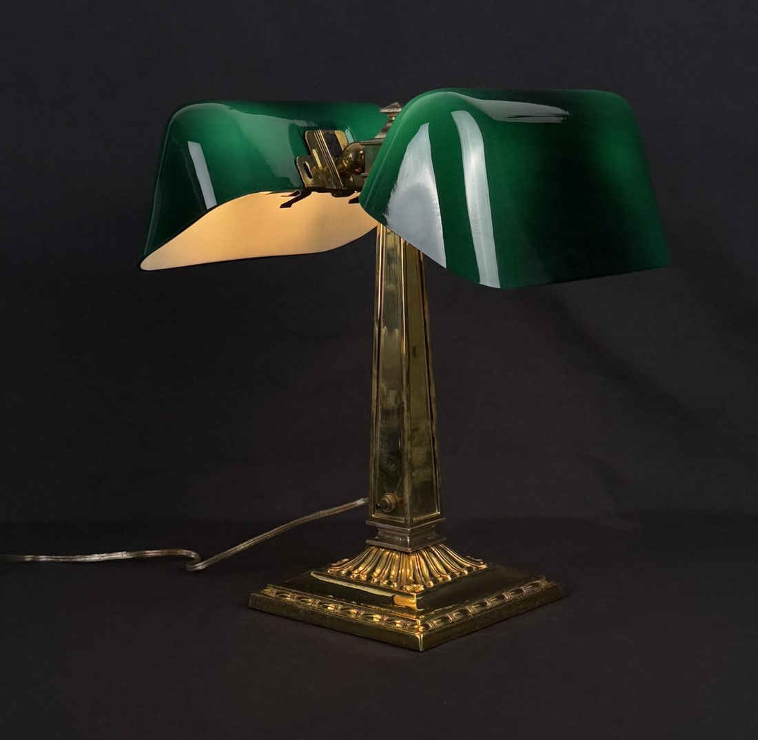 Emeralite Double Student Bankers Partner Desk Lamp (1 of 7)