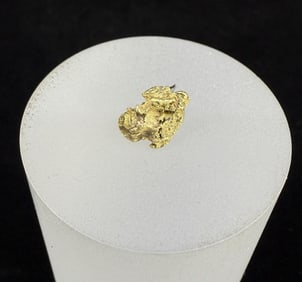 18k Gold Nugget Miners Tie Tack