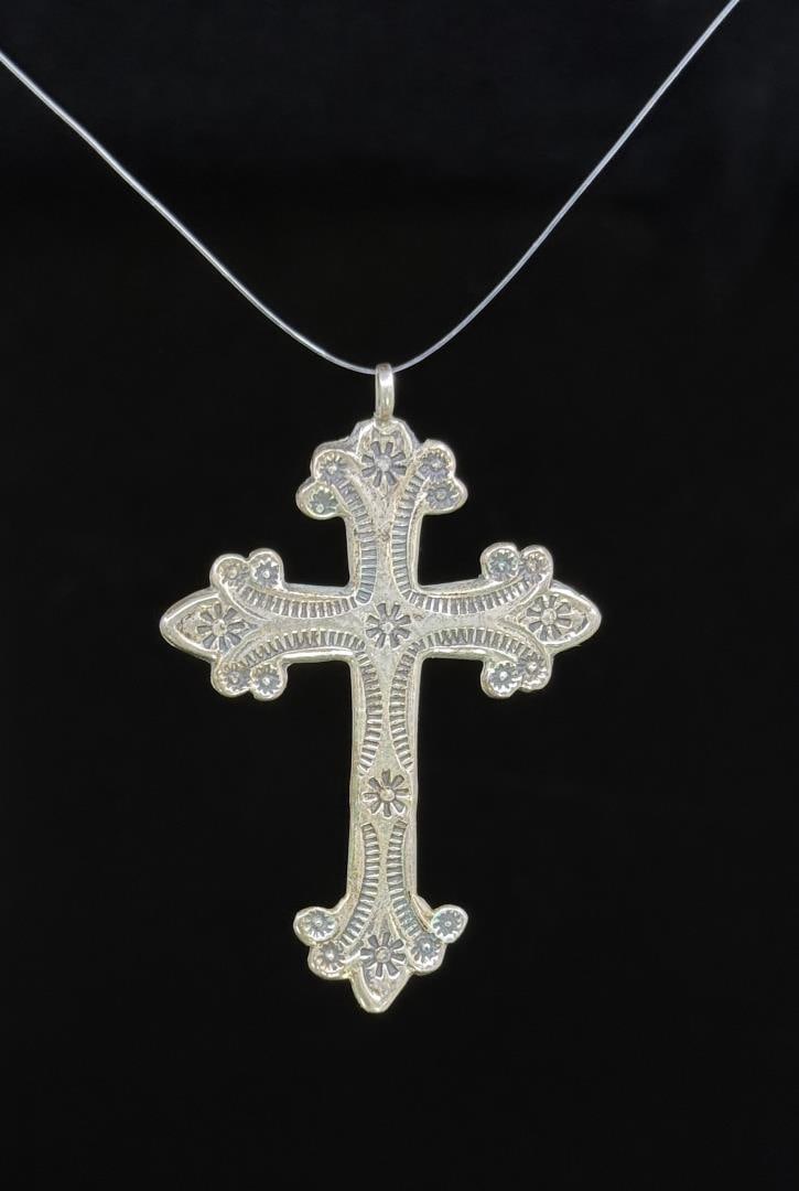 Navajo Sterling Silver Cross Pendant (1 of 3)